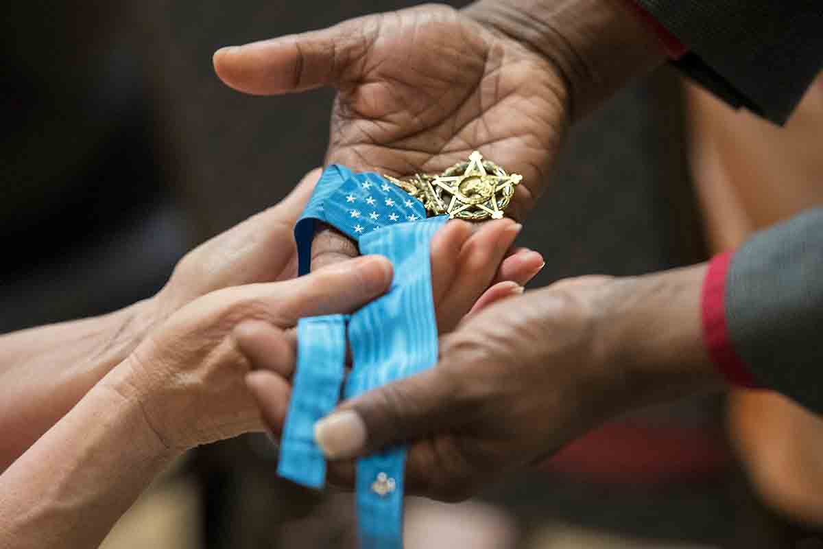 8 Special Benefits Medal of Honor Recipients Get for Their Exceptional Service